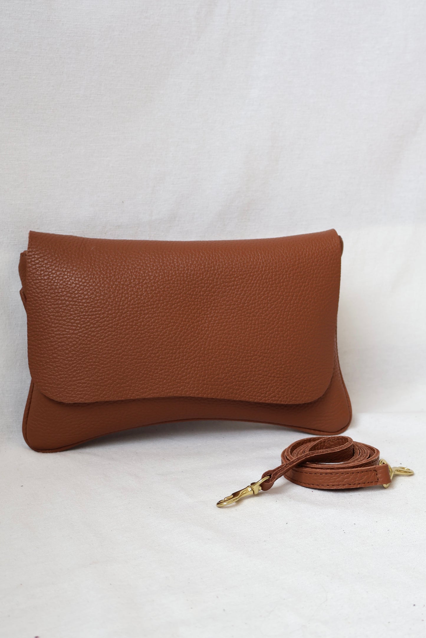 Cecilia Crossbody Clutch | Caramel