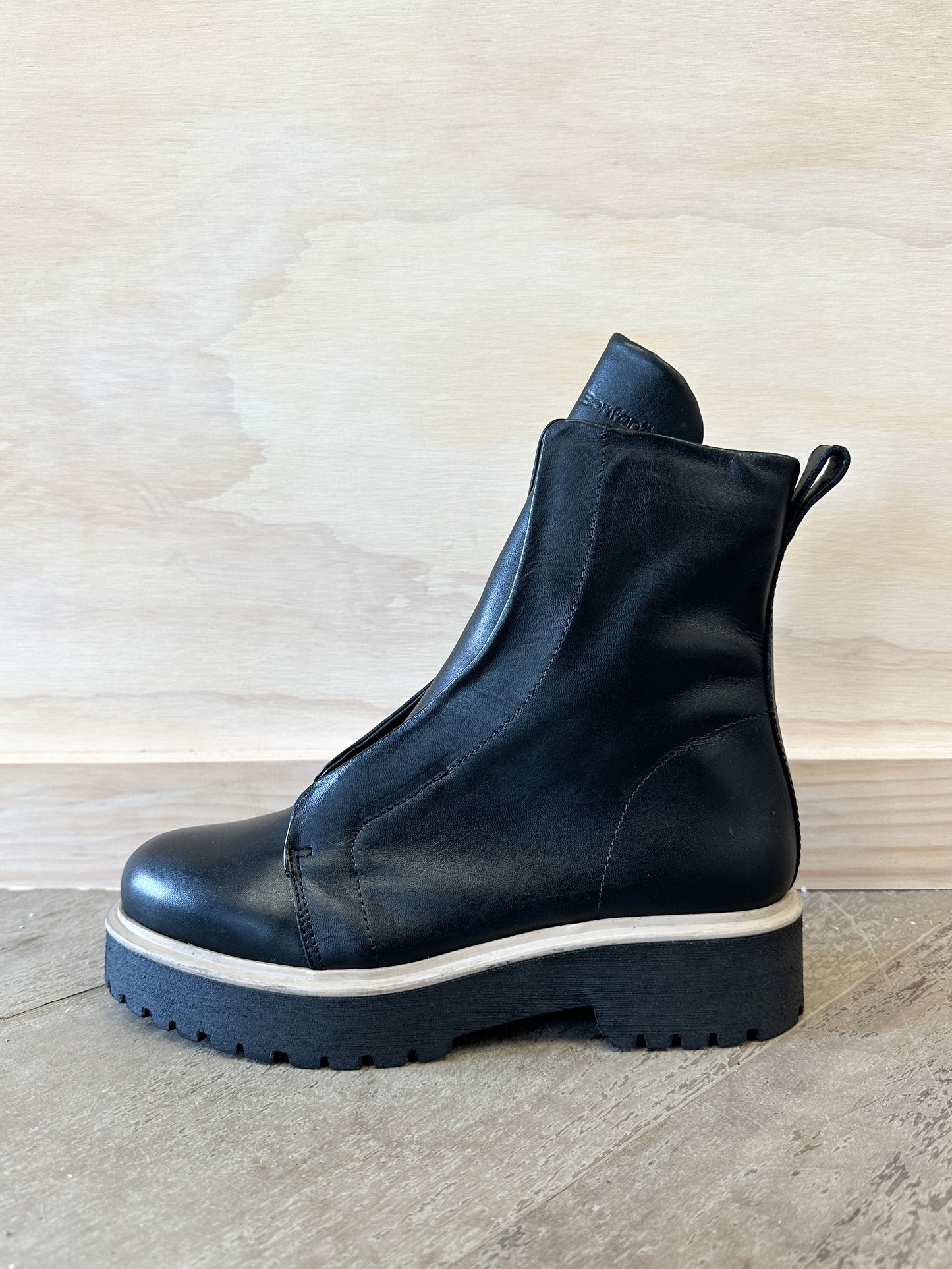 Kuni No Lace Boot | Black