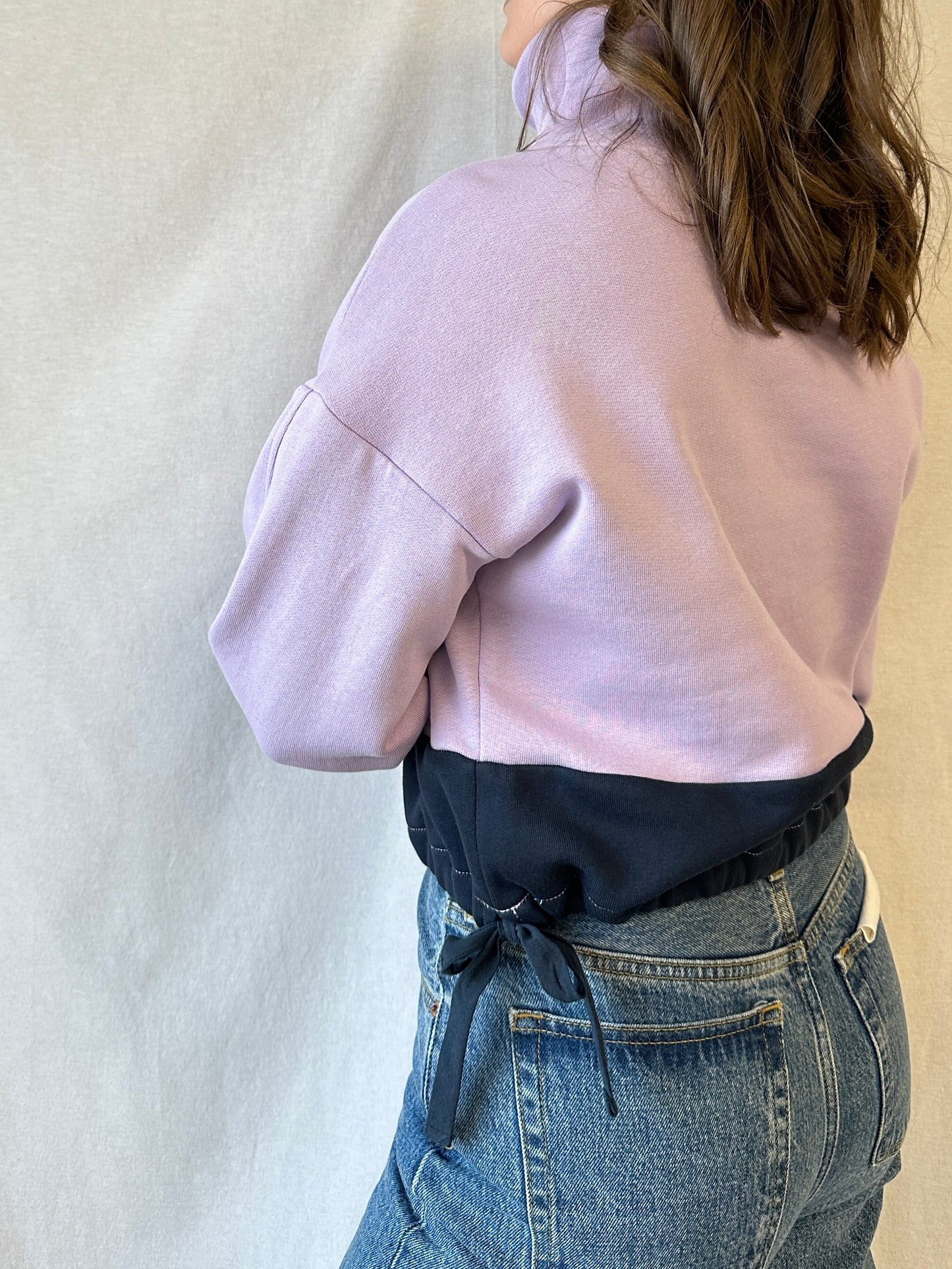 Jaro Cropped Sweatshirt | Lilac