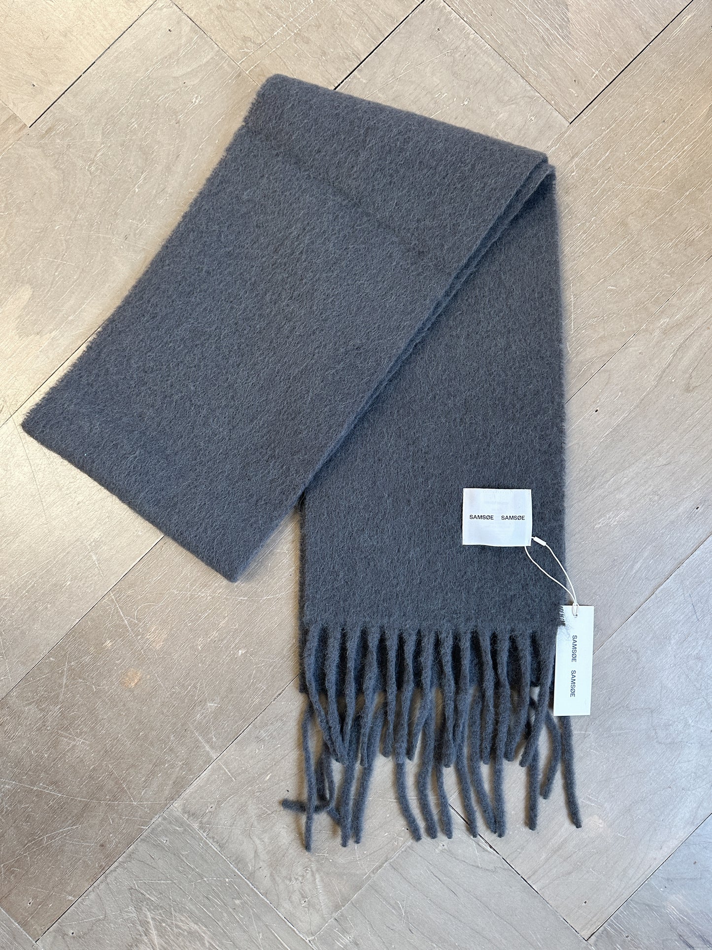 Tina Scarf