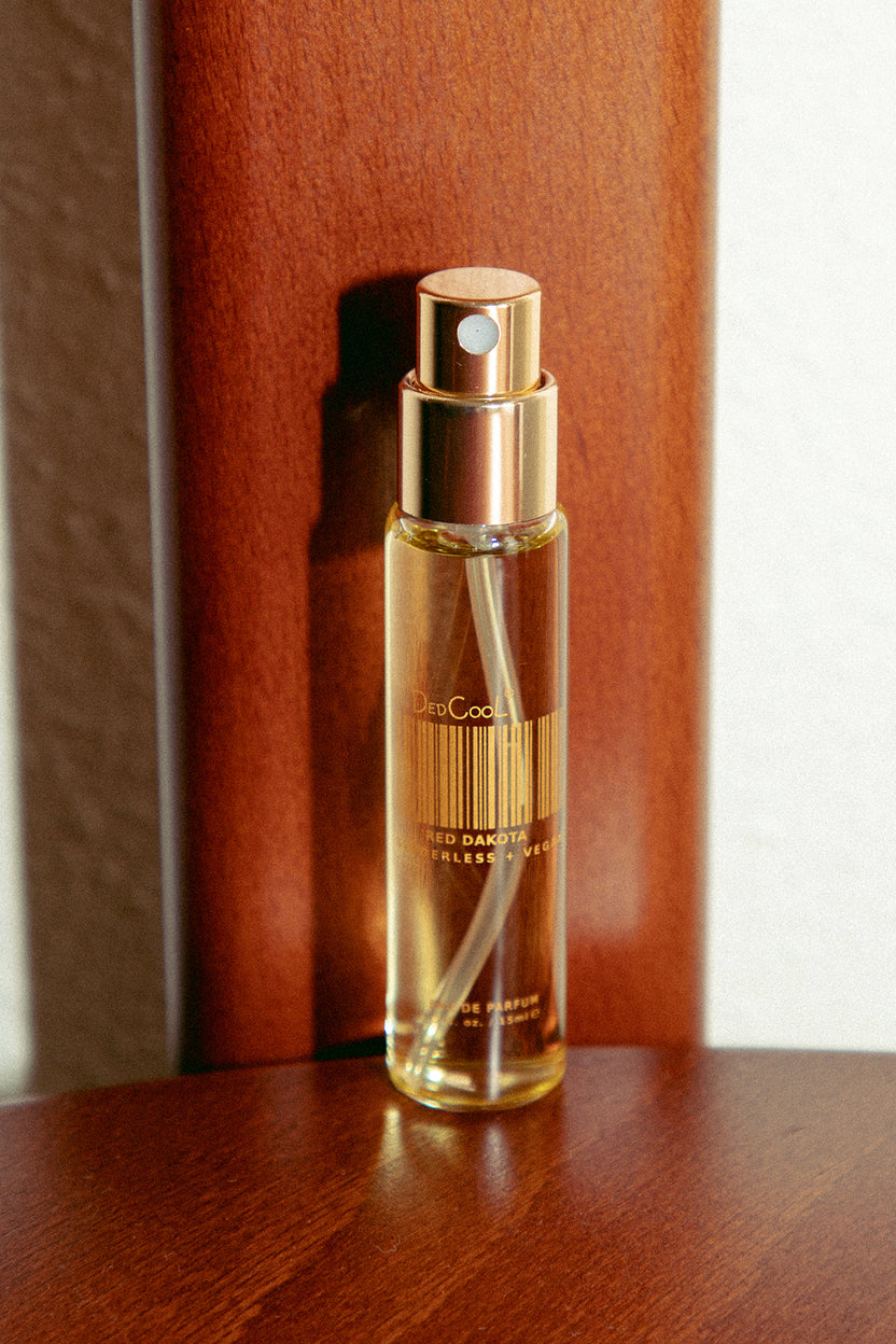 Red Dakota Travel Spray