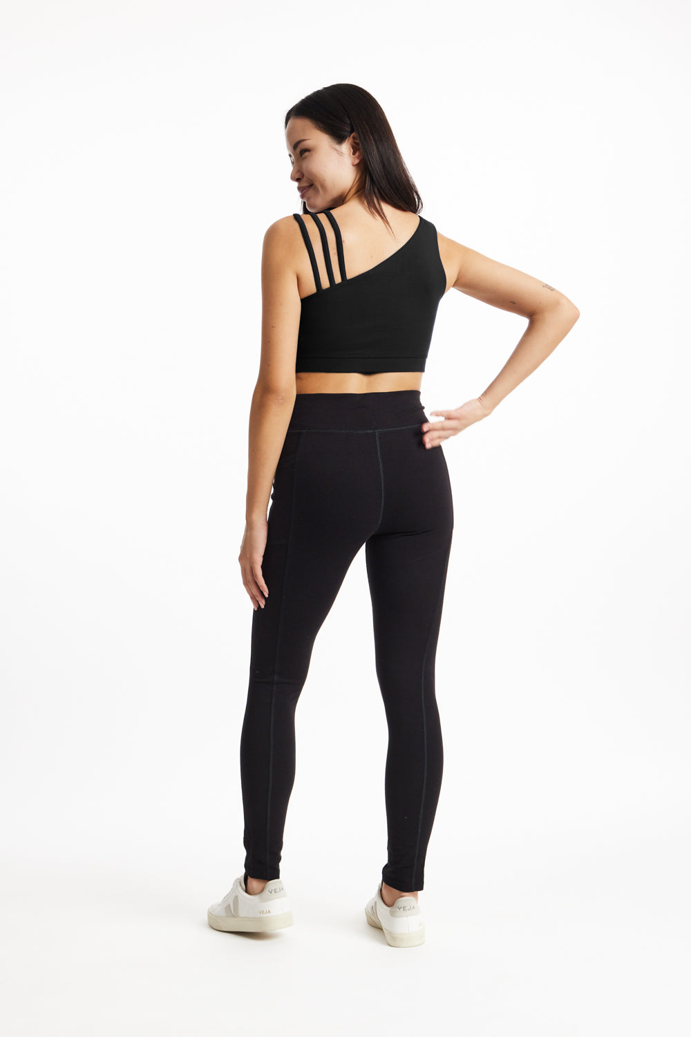Asymmetric Yoga Top | Black