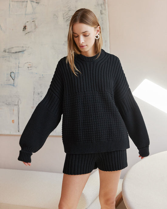 Delcia Sweater | Black