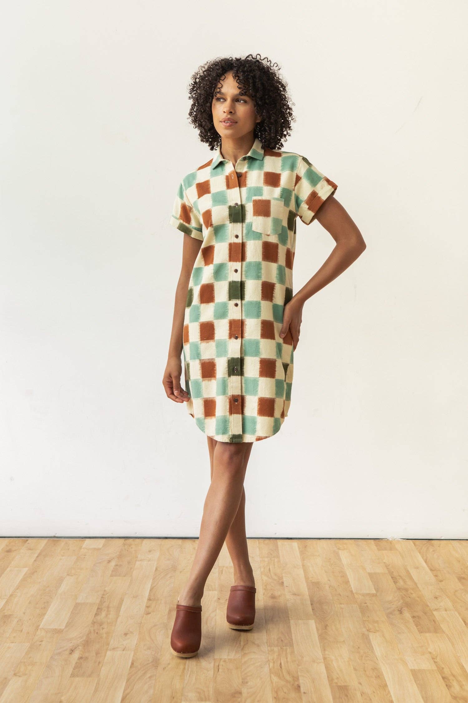 Loren Shirt Dress / Mod Checker: Mod Checker