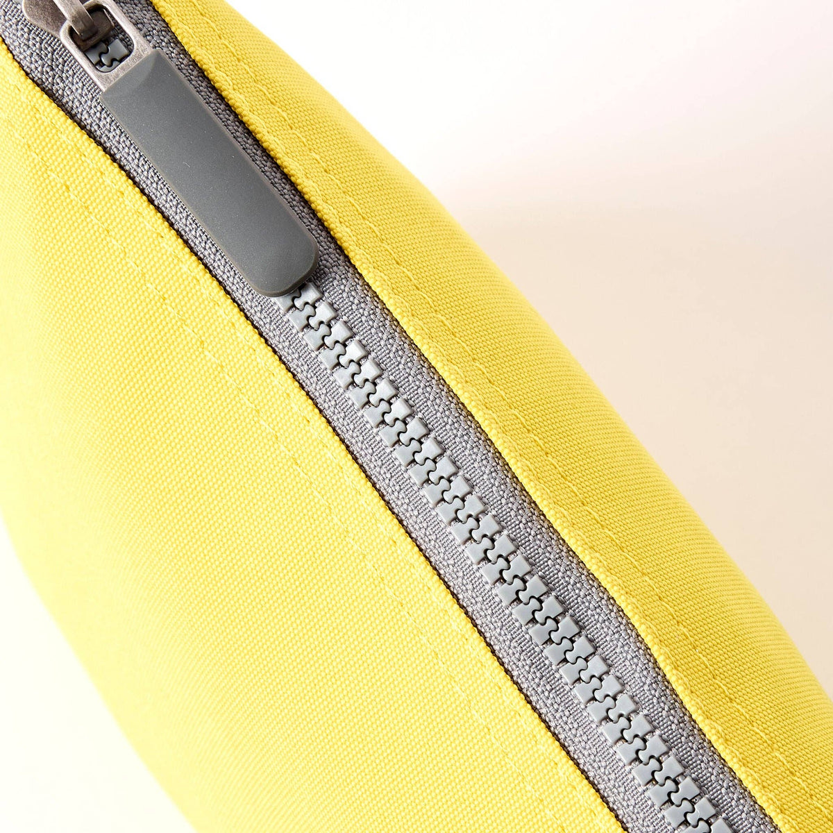 Carnaby Crossbody | Passion Fruit