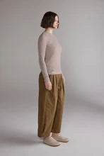 Pleated Volume Pants | Curry