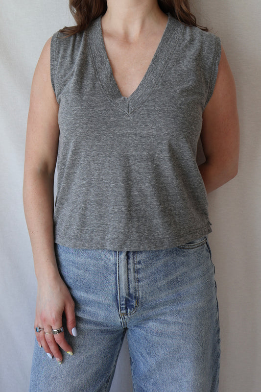 Margot Sleeveless V-Neck | Heather Grey