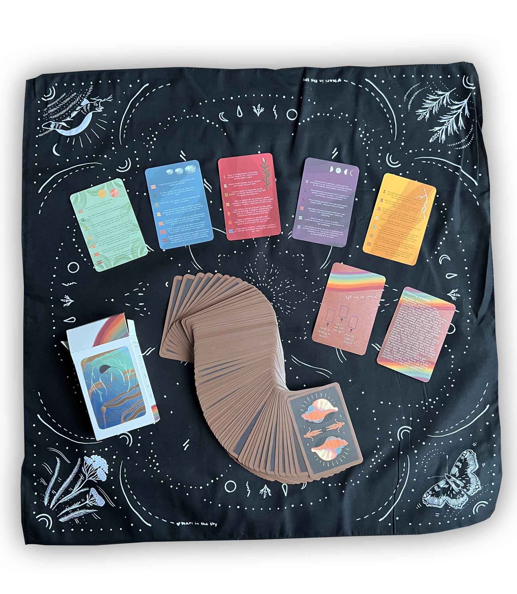 Gentle Tarot Reading Cloth: Black
