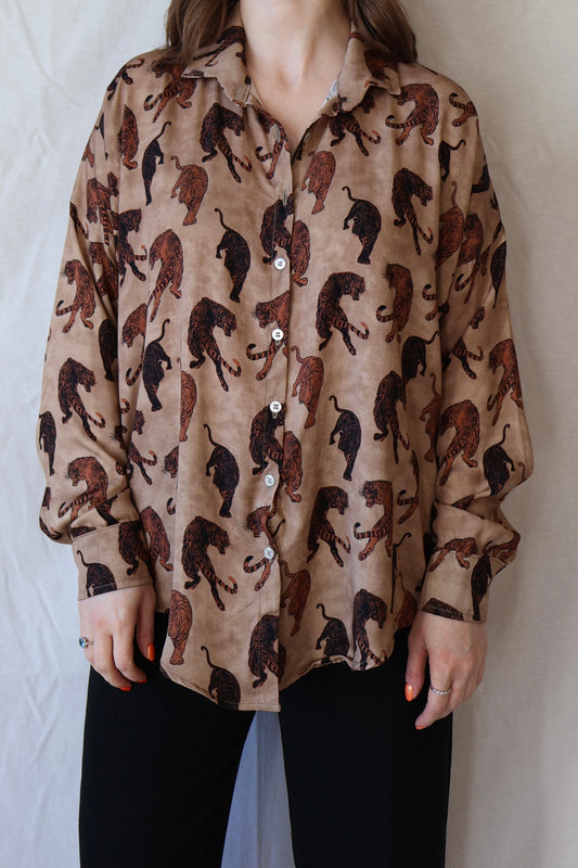 Closet Hero Shirt | Tiger