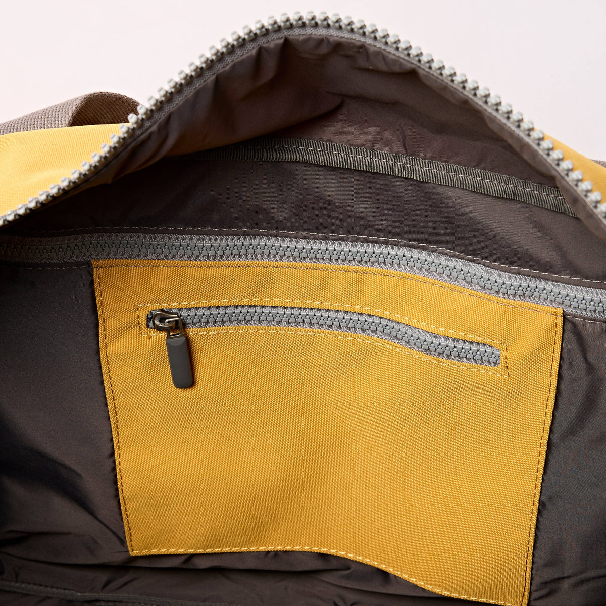 Gatwick Duffel | Flax Canvas