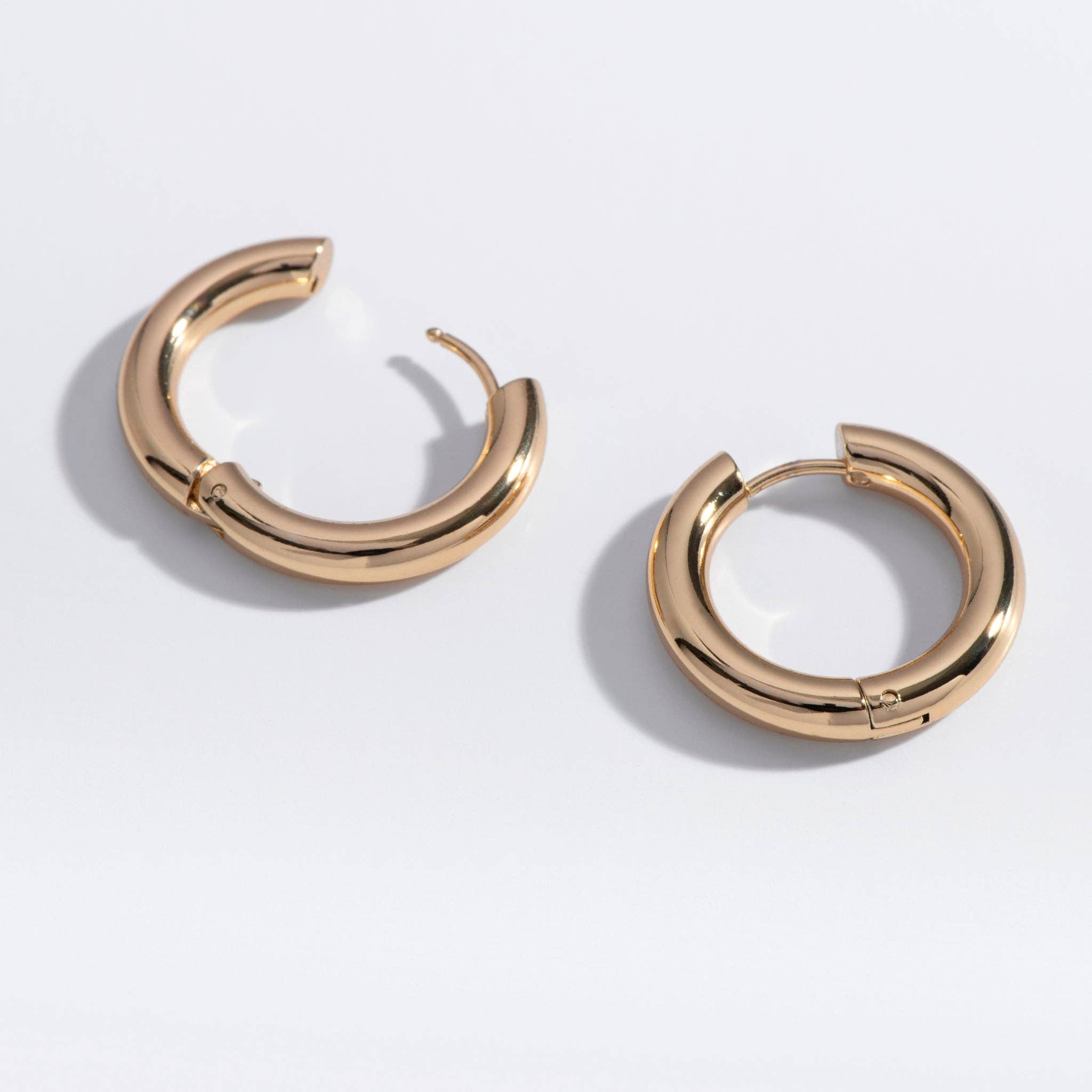 Jane Hoops | Gold