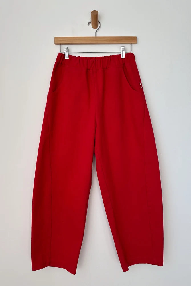 ARC PANTS | CRAYON RED