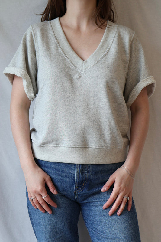 Briggs Rolled Sleeve V-Neck Sweatshirt | Heather Grey