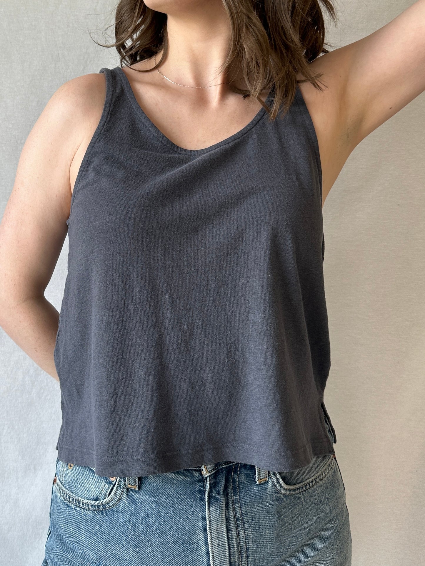 Cropped Tank | Diesel Gray