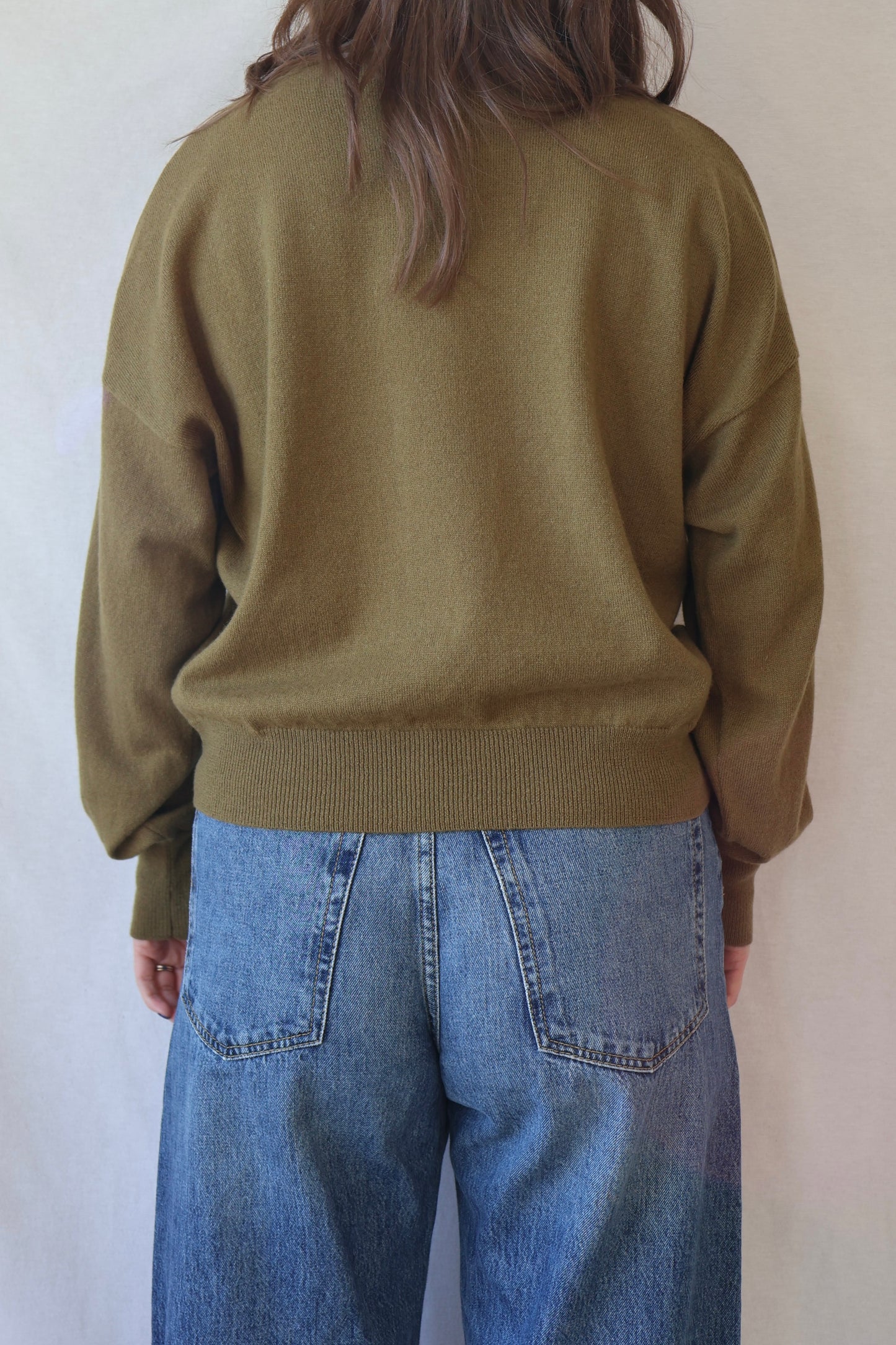 Ior Cashmere Blend Sweater | Olive