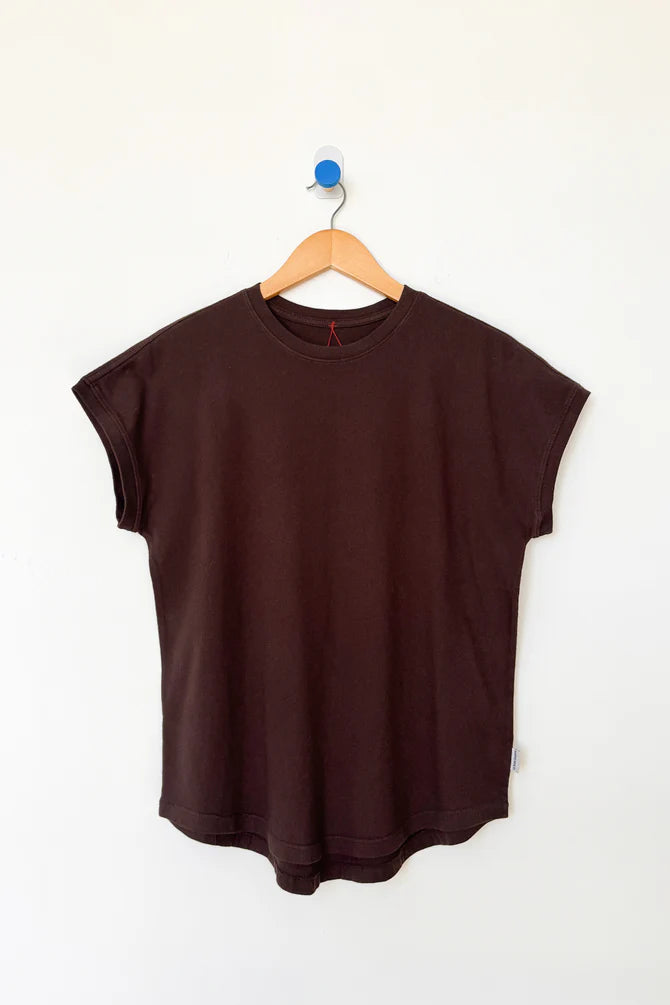 Ease Tee | Dark Cacao
