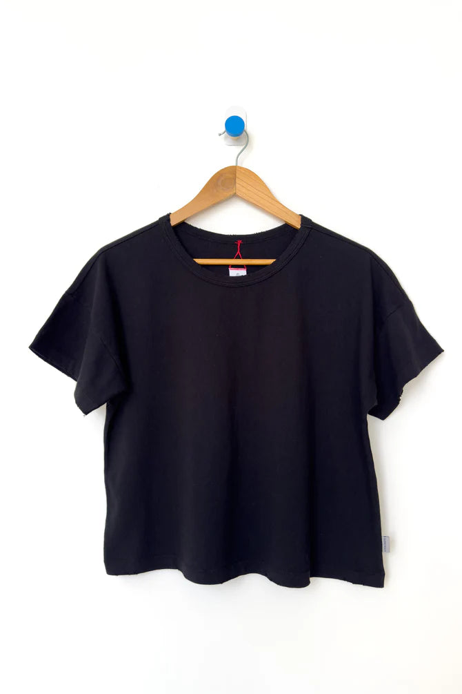 Vintage Fille Tee | True Black