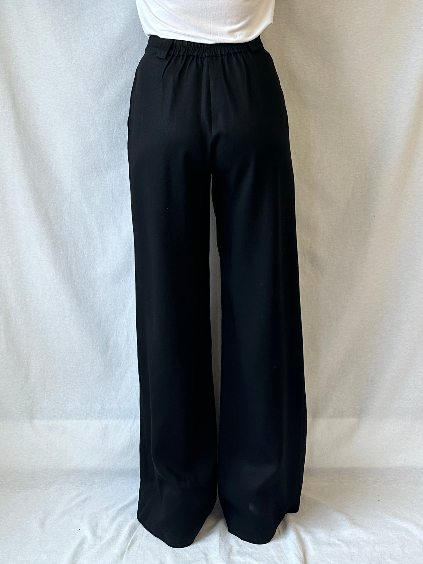 Leanna Trousers | Black