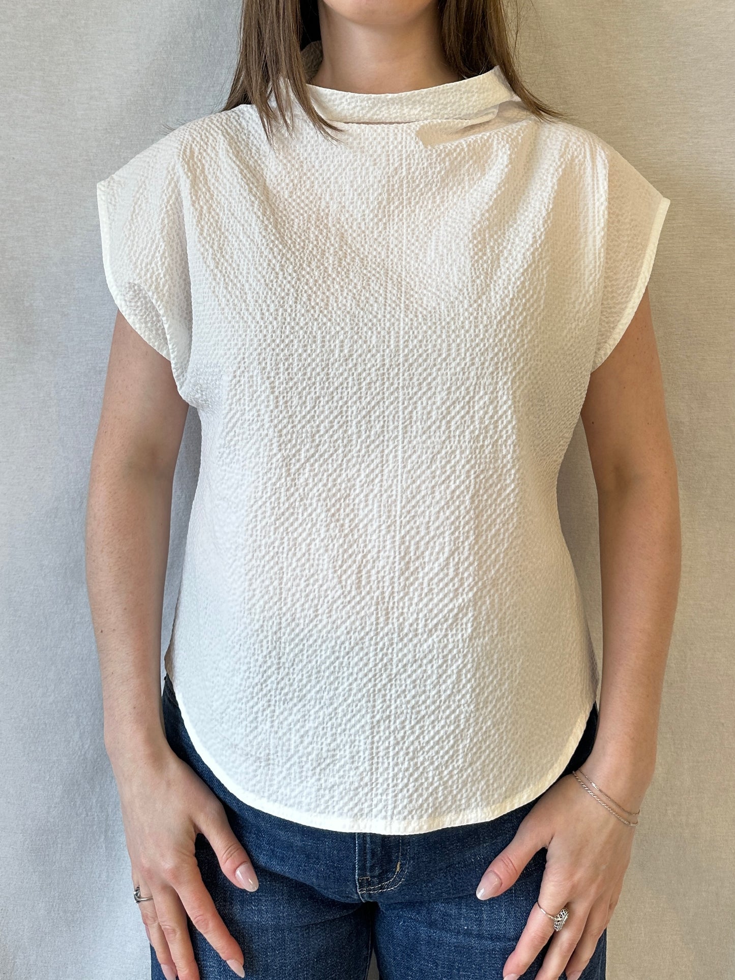 Etna Top | Ivory