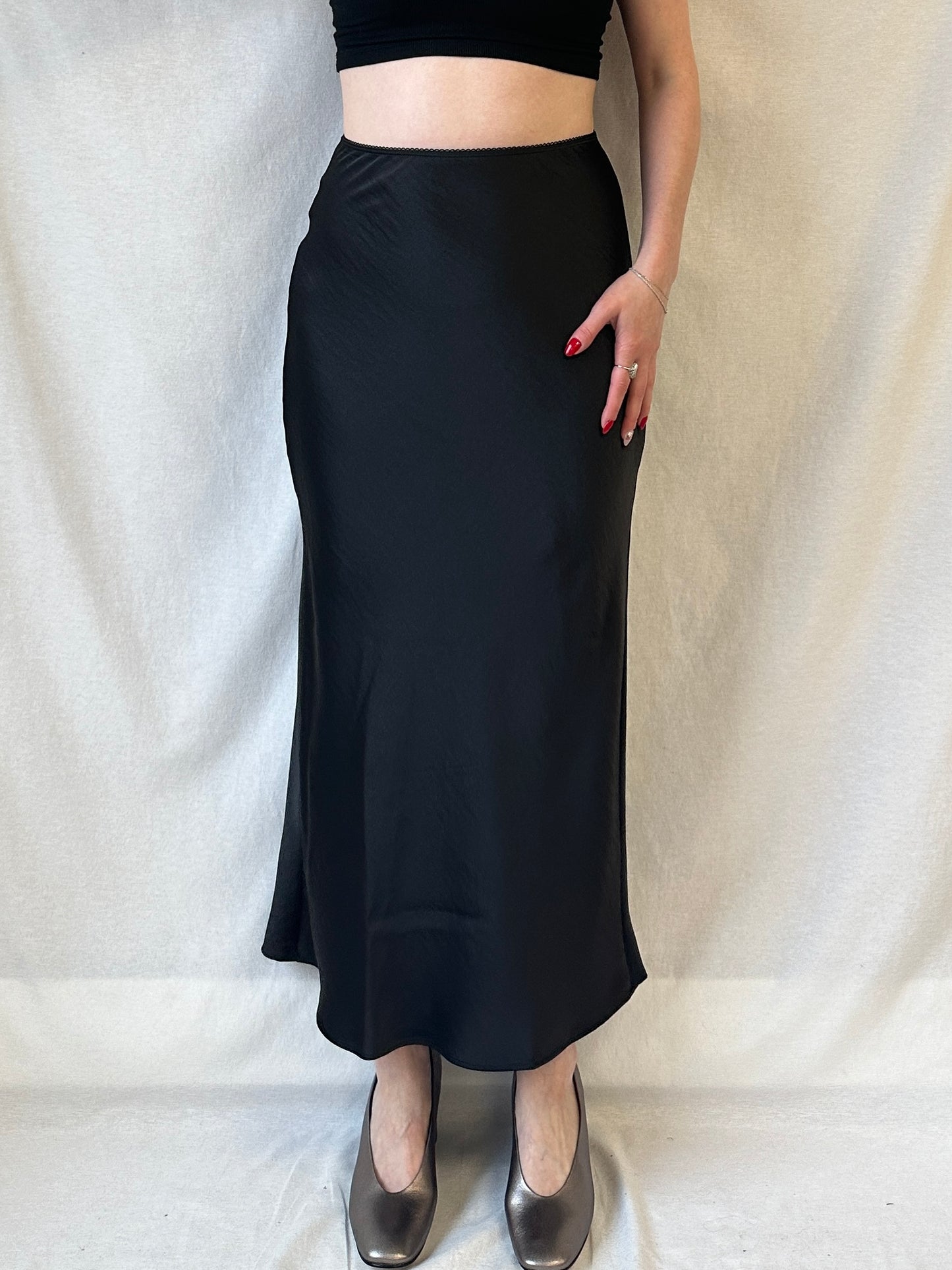 Saagneta Long Skirt | Black