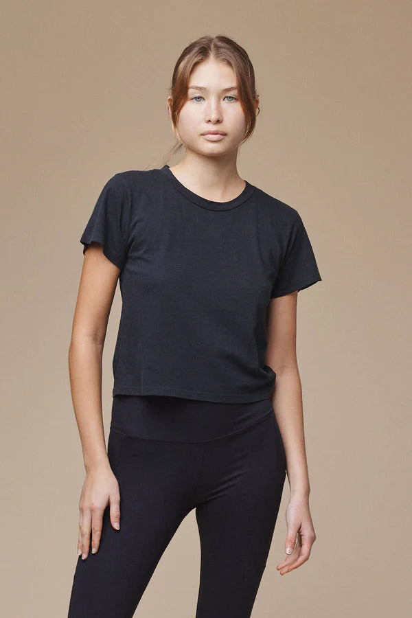 Cropped Ojai Tee | Black