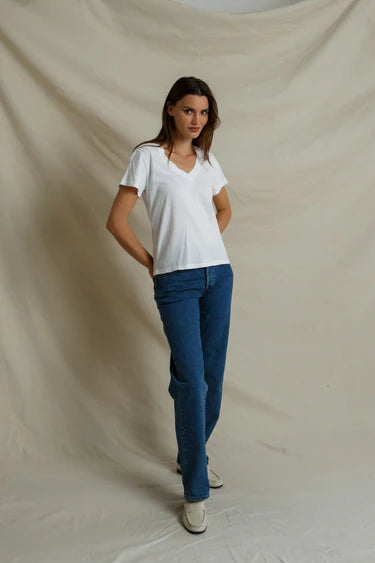 Hendrix V-Neck Tee | White