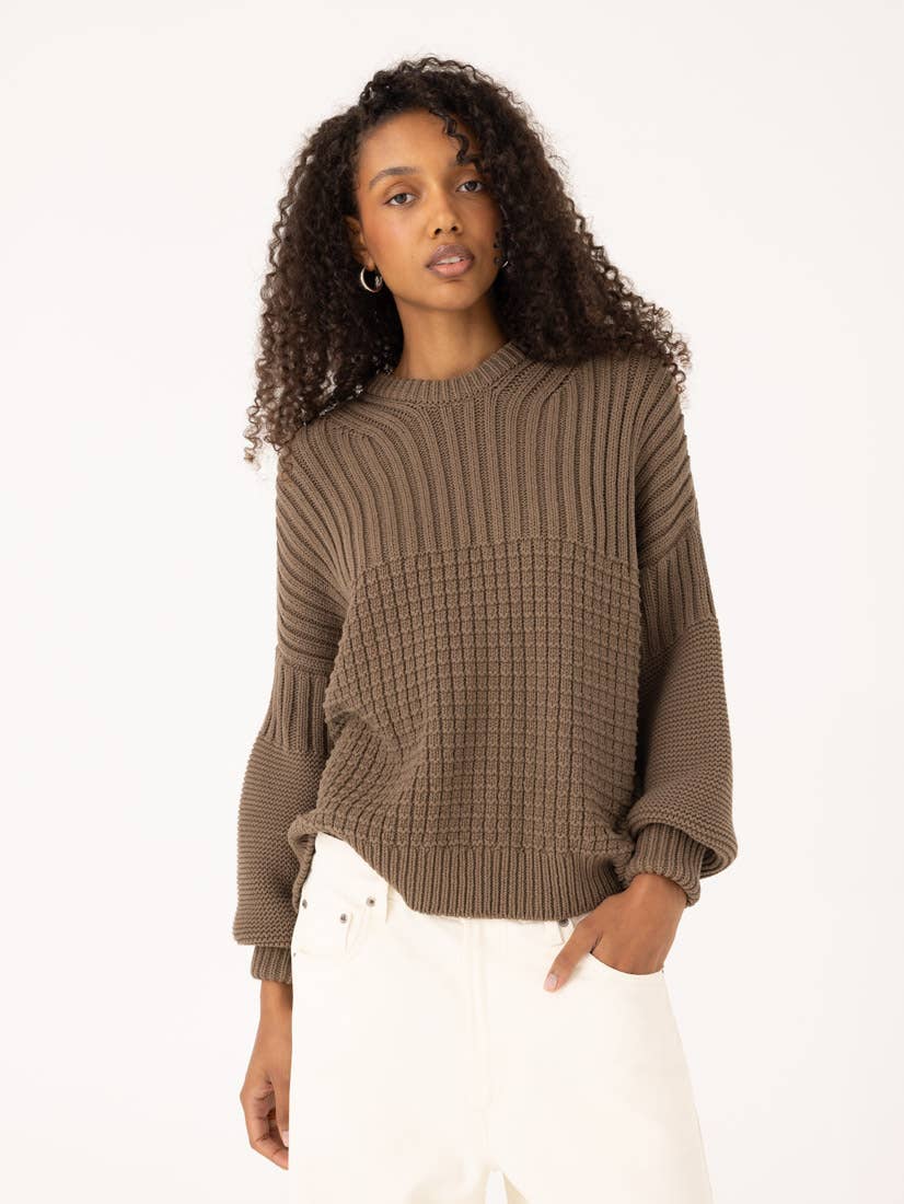 Delčia: 100% Cotton Earth Brown Sweater 