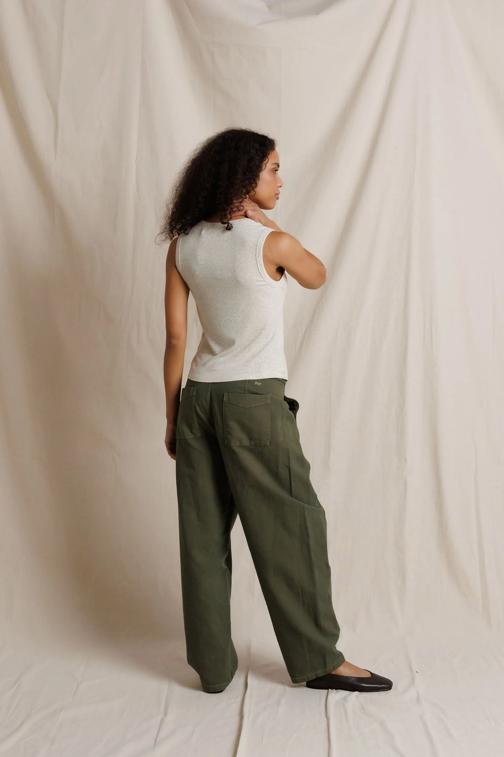 miriam | oatmeal ash