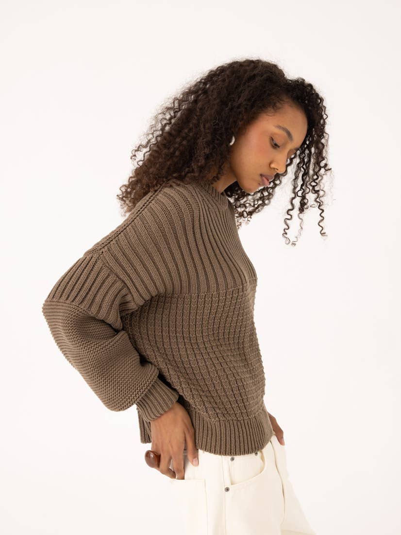 Delčia: 100% Cotton Earth Brown Sweater 