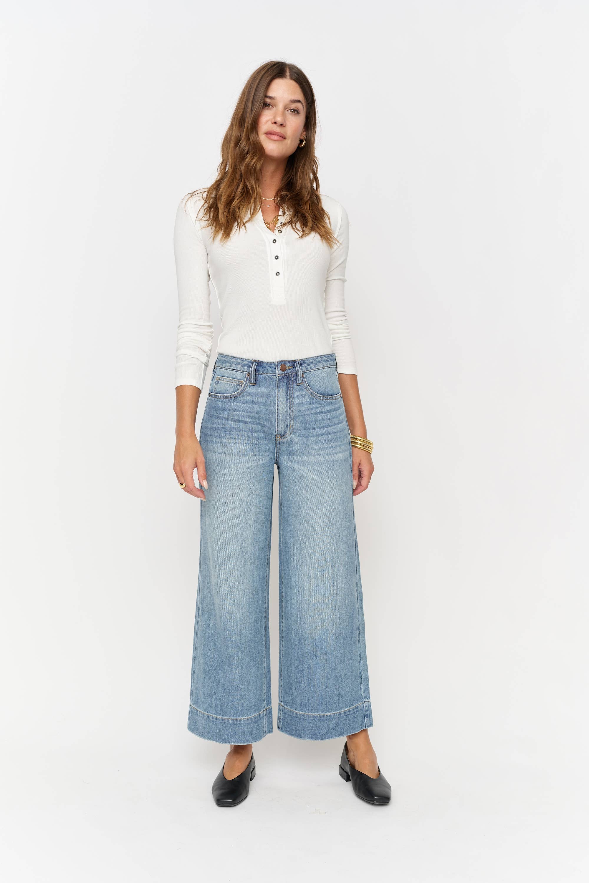 Dakota High Rise Super Wide Crop | Classic Light Vintage
