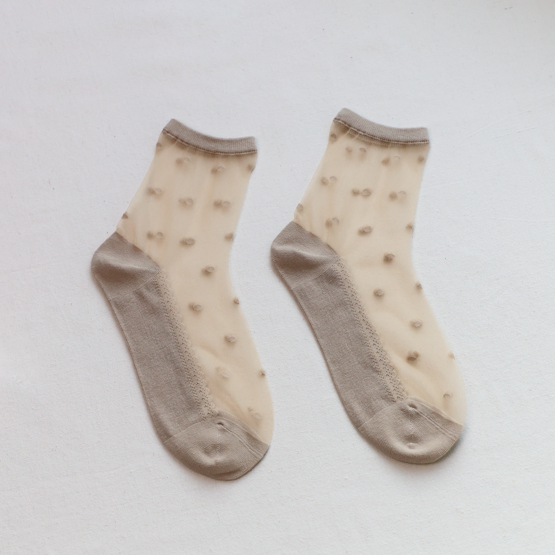 Sheer Polka Dot Ankle Socks