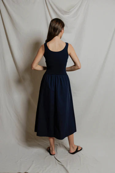 Fabiola | navy