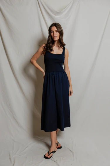 Fabiola | navy
