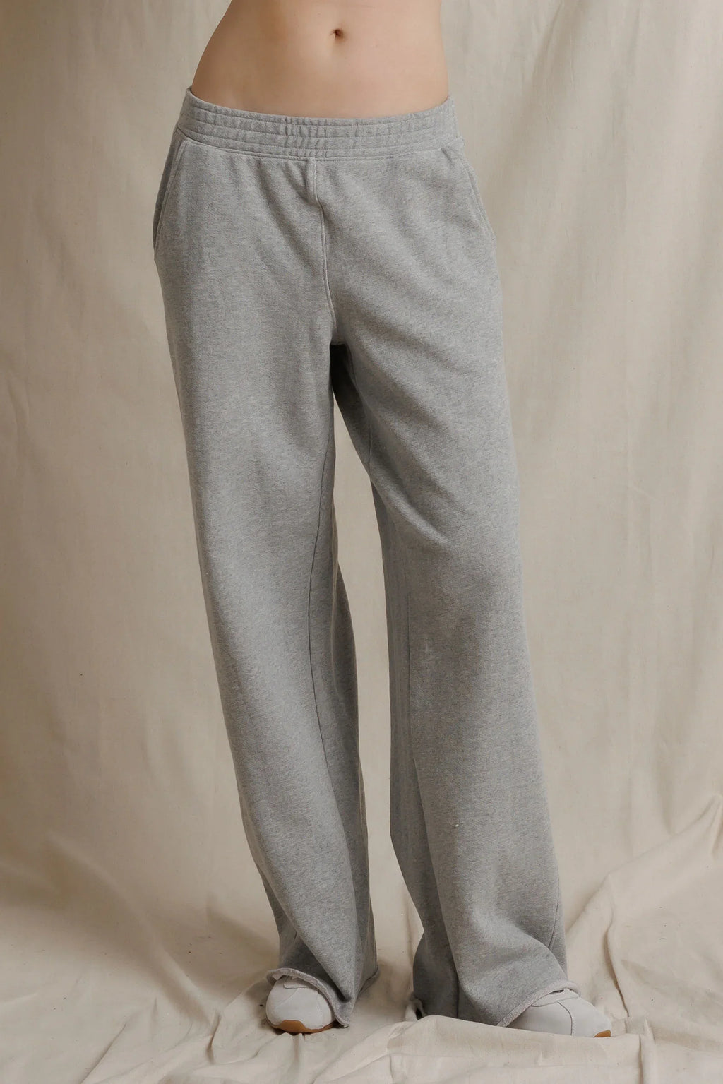 leni | heather grey