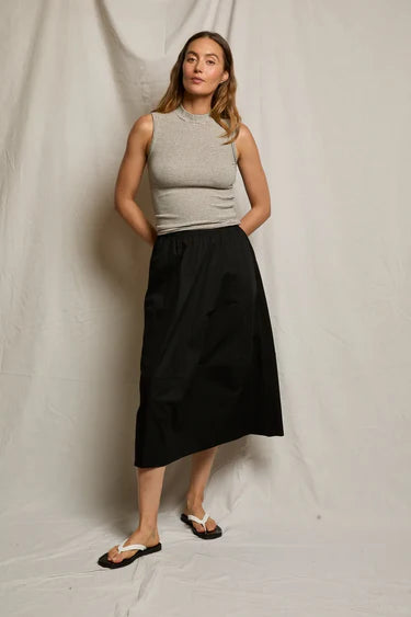 minka | black