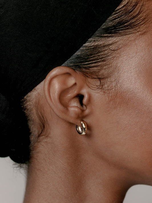 Small Abbie Hoops | Gold